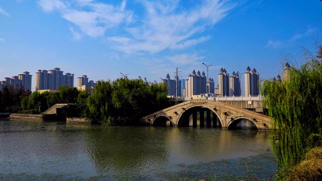 盛泽镇：吴江第一镇，中国百强镇前十，城建规模超过60%以上县城