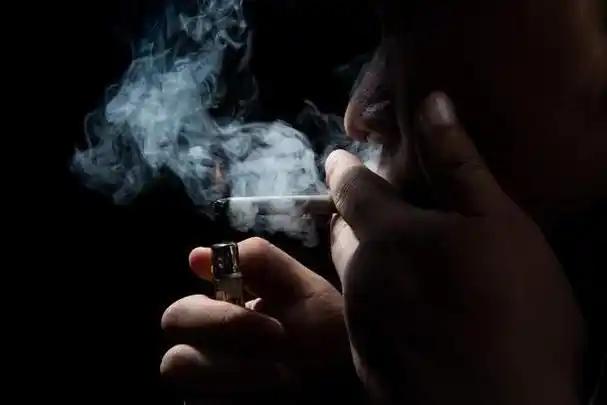 巨大椎间盘突出，不开刀却能自我吸收？医生：是真的！但有前提