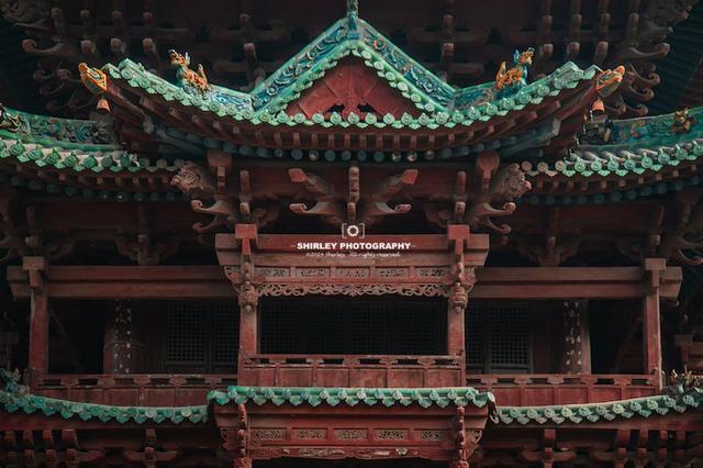 太原自驾2小时，抵达鲜为人知的“琉璃王国”，城内所有景点免费