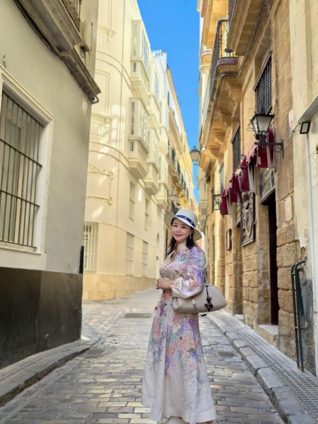 结婚第8年的“二人旅行”：西班牙古城看海、苏格兰庄园找浪漫…