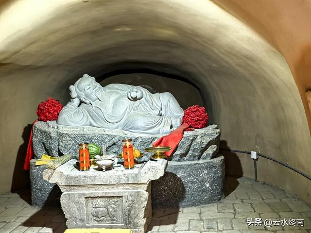 太低调了！八仙中汉钟离诞生的道观，就在渭河边地窑院，少有人知