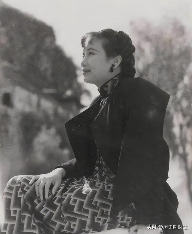 戴笠与胡蝶的真实影像，胡蝶美艳摄人心魄，戴笠面容冷峻不怒自威