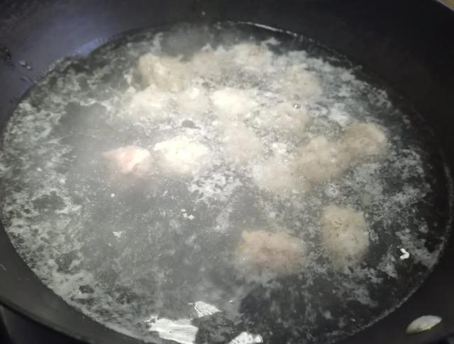 菠菜和花胶可以同吃吗 2025年菠菜可以和花胶一起吃吗 菠菜和花胶可以同吃吗 2025年菠菜可以和花胶一起吃吗