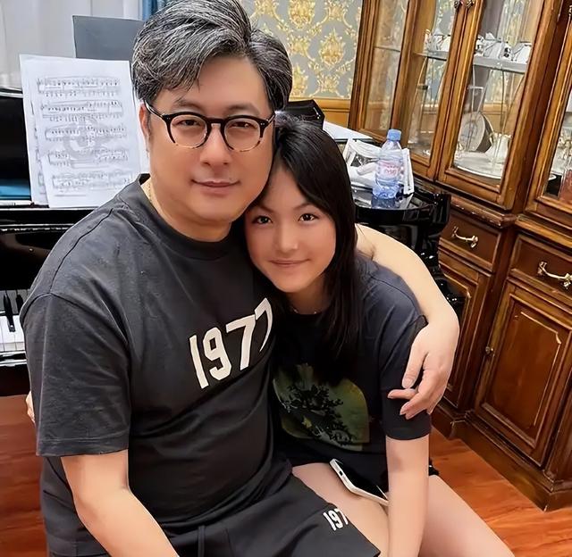王岳伦也没想到，李湘捧在手心的女儿王诗龄，竟给她惹了个大麻烦