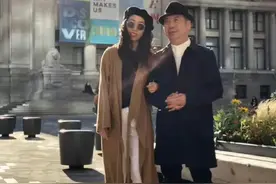 吃人血馒头的曲婉婷招摇过市，曾夸贪官母亲是个英雄，网友怒了图片