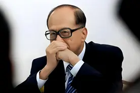 长和发布公告，港口交易要黄，李嘉诚这次的损失有多大？图片