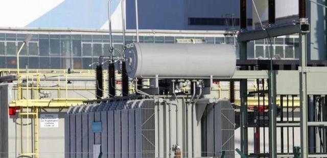 原来马斯克没说错，全球抢的不是芯片，而是中国20万一台的变压器