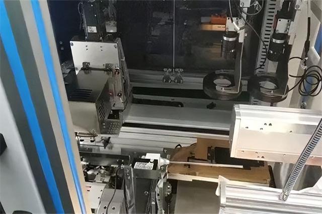 从平面解码到立体建模，揭秘2D与3D机器视觉技术