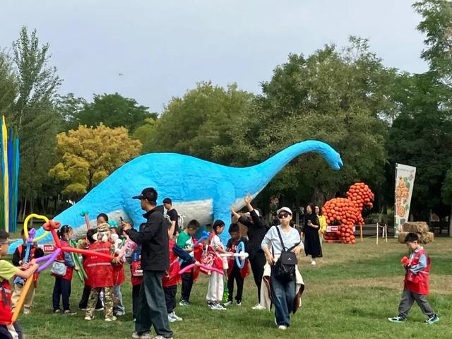 鸣翠湖湿地荣登抖音自然景观热销榜榜首