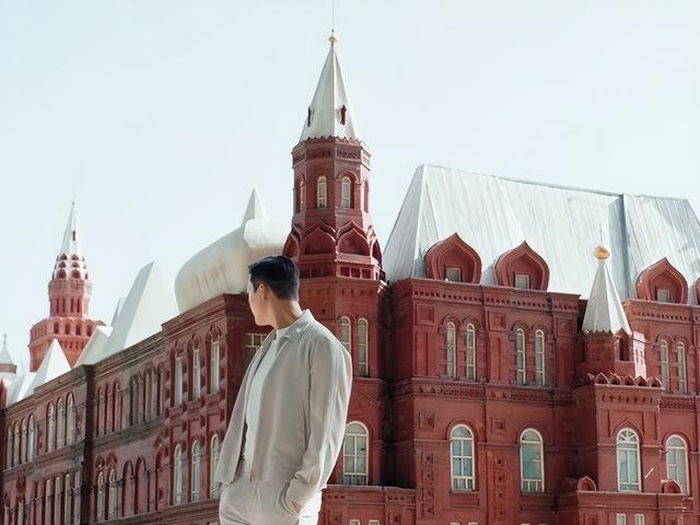 打卡《许我耀眼》取景地 —— 北京世界公园！快来看小沈总在哪凹造型啦~