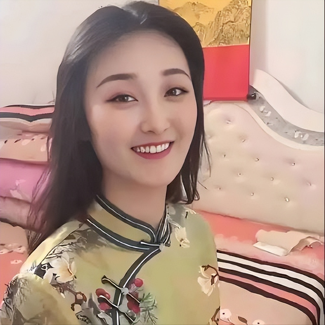 大衣哥做梦都没想到，离婚四年后，前儿媳陈亚男还是不愿放过自己