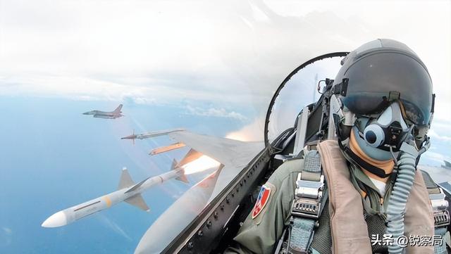 统一刻不容缓！特朗普帮中国了个大忙，中国错失机会要再等10年