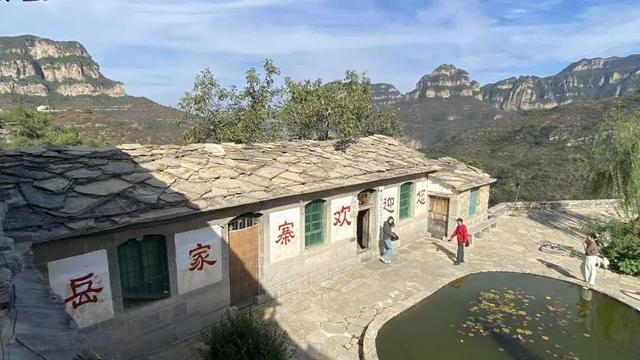 秋色封神，八百里太行10月至11月秋色席卷，迎来一年中最极致色彩