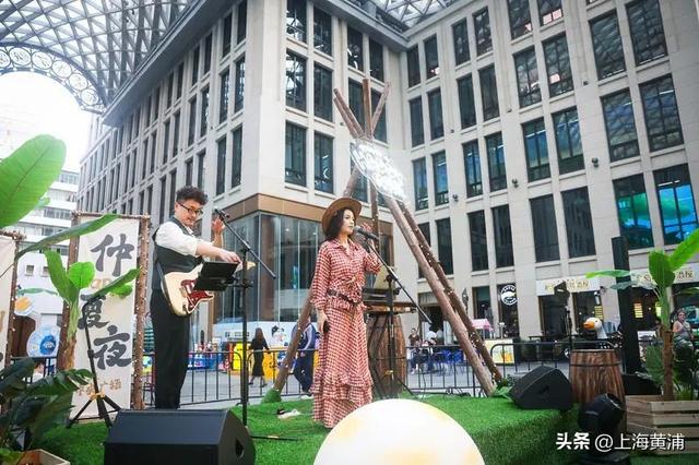免费入场+百分百中奖！南京路已被狂欢“引爆”，外地游客“舍不得离开上海了”