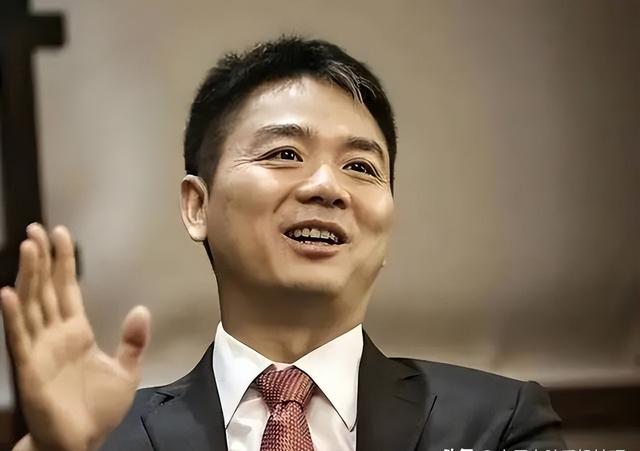 刘强东美女助理：出身普通身材性感，深得信任，名下400多家公司