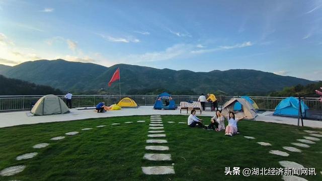 【中国经济时报】荆楚第一奇湖——仙岛湖的“奇”美之旅