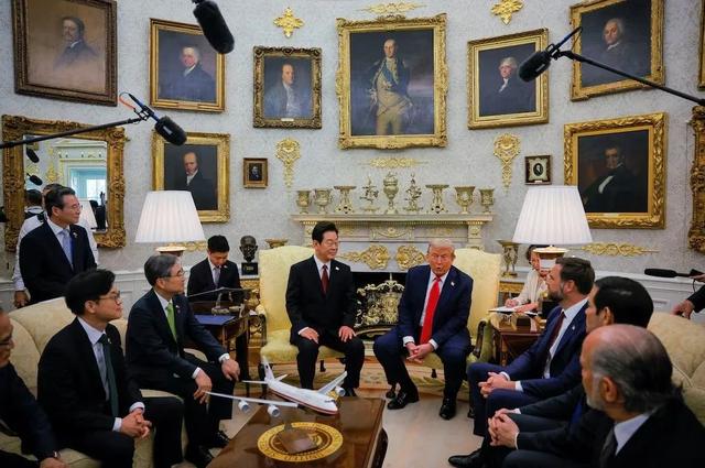 在白宫会晤李在明，特朗普说：希望今年与金正恩会面；普京和泽连斯基如果不会晤，可能有“严重后果”