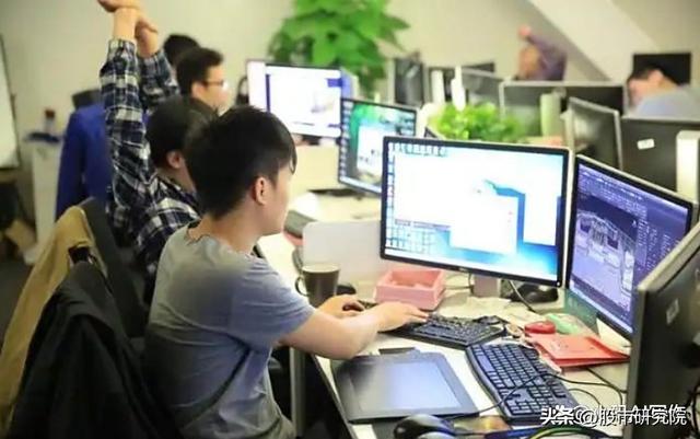 北京互联网大厂与七夕节：浪漫背后是加班与孤独