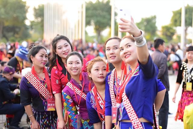 中国又1个大省被盯上，37万外国人赖着不走，还想要长久生活