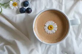 结婚，真的会改变命运图片