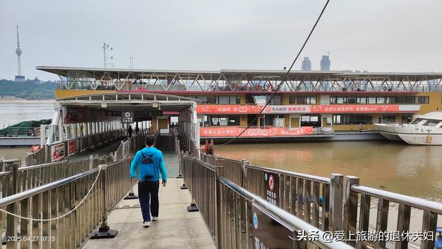 出游第8站-武汉：马不停蹄也转不完，看我俩都去了哪？在哪最悠闲