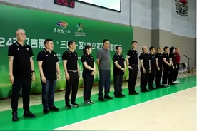 【公益金助力运动辽宁】“奔跑吧·少年”2024年辽吉黑蒙“三省一区”青少年篮球邀请赛火热启幕图片