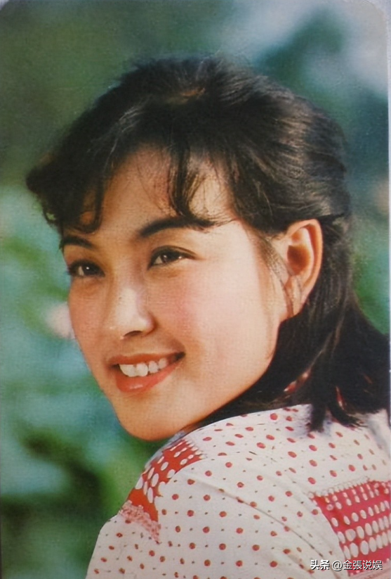 钱再多有什么用？75岁的"风流妖精"刘晓庆，已经走上另一条道路