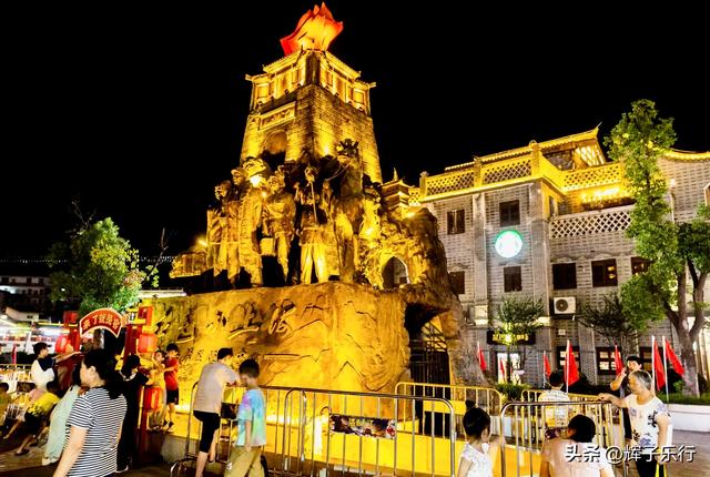 福建龙岩长汀水东街,刻在骑楼里的客家记忆与市井烟火