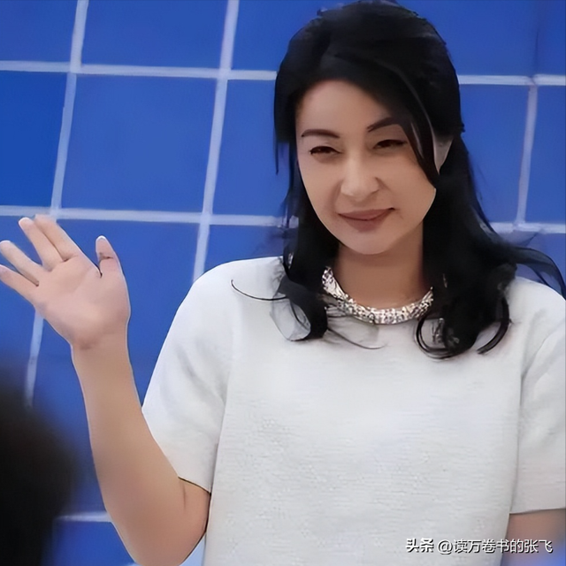 人民日报采访这次，郭晶晶只字未提全红婵，却给全红婵提了个醒