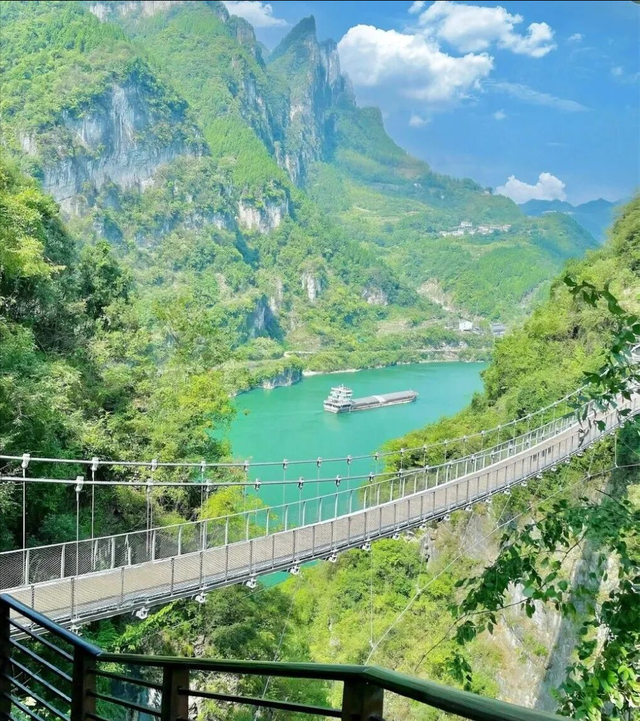 适合老夫老妻10、11月反向出行的6个旅行地，物价低节奏慢，还不用做攻略！即刻出发吧！