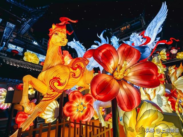 出片10000%！豫园灯亮了，上海就要过年啦！年味“天花板”，第一波美图已刷屏
