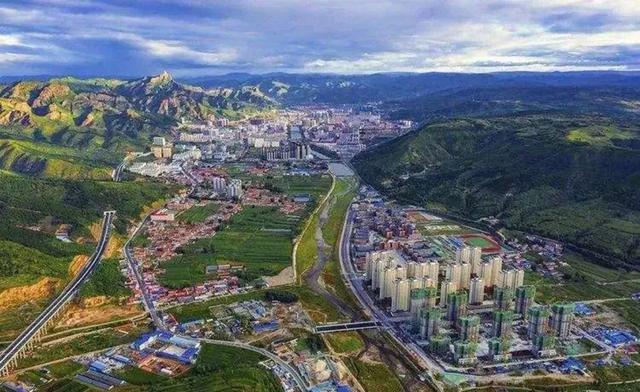 河北那座“超大”地级市,比保定、唐山更广阔,人口不及邢台12