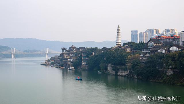 重庆安逸巴适的古街，既能享受惬意慢生活，又能欣赏绝美江景！