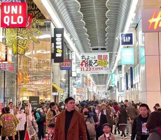 日本实体店干掉电商，中国电商却干翻实体店？原因太扎心了！