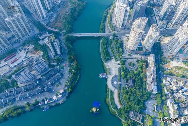 在铜仁发现一件怪事：五显庙原来不是庙，只是条文旅街区