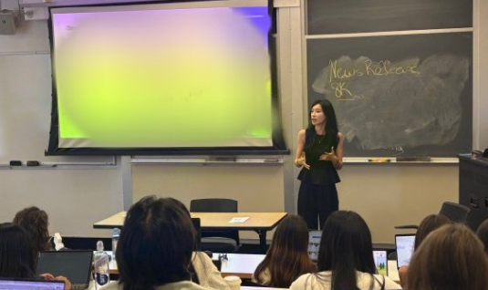 五月医改变"吞金窟"！哥伦比亚教师：2.1万亿医保救命钱去哪了？