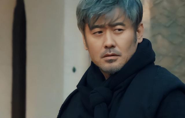 善恶终有报！移居英国仅2年，57岁吴秀波再迎噩耗，步李易峰后尘