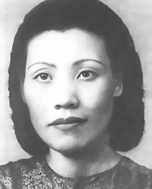 5次婚姻、8年牢狱	、2次绝境：她用血泪淬炼“火凤凰”传奇