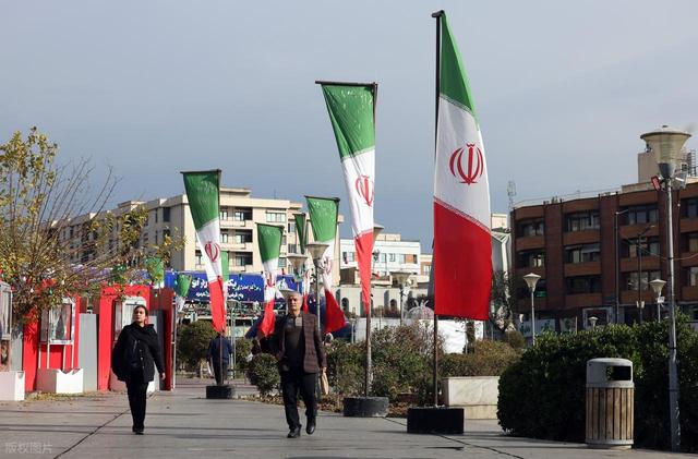 比伊拉克战争更复杂，伊朗总统直言：我们在和欧美以进行全面战争