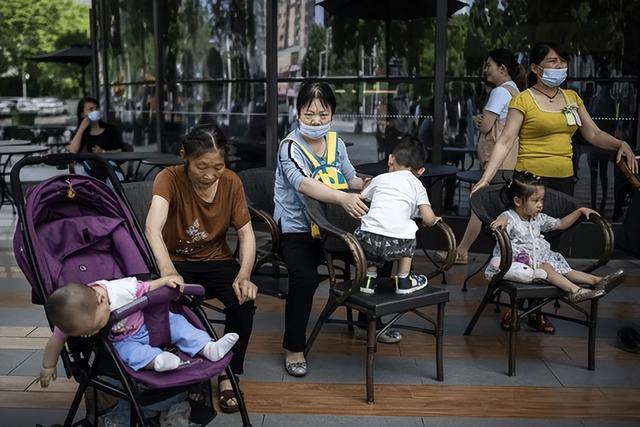 我国到2075年还有多少人？来看人口模型的详细推算吧！