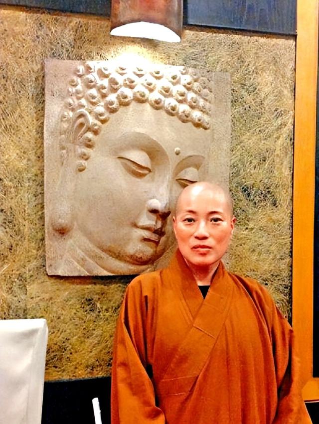 揭秘尼姑庵的黑暗面：尼姑平均年龄不到25，香客人来人往究竟为何