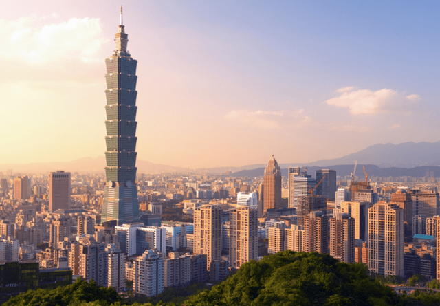 不许福建舰进台海！台军放狠话，要用数百枚导弹让解放军有来无回