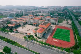 姜萍：数学竞赛的闪耀之星，成长背后的秘密图片