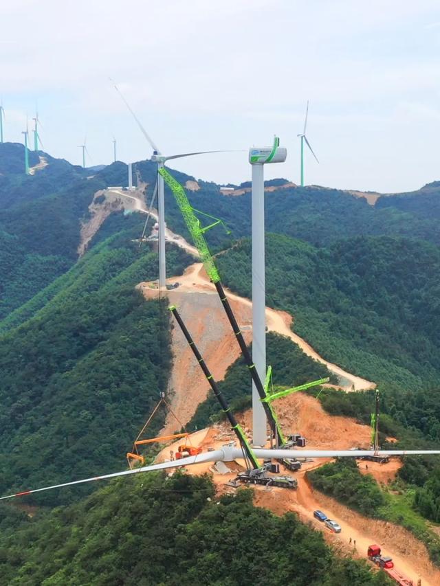 还有这种操作？中国重器4000吨逆袭成功！| 地球知识局
