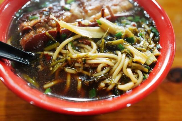 谁也没想到，今冬爆火出圈的城市，竟然会是她！