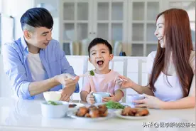 研究发现：两顿饭间隔时间，不要少于4.5小时！3个时间点吃为好图片