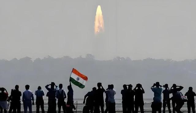 印度国产火箭LVM3有多强？创纪录：要建空间站，还要载人登月