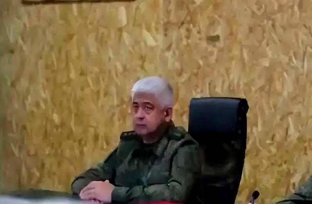 给了机会也不中用！普京忍无可忍之下，再次把拉平上将就地解职