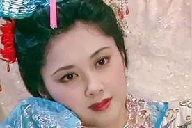 朱琳：嫁给圈外丈夫，结婚43年无儿无女，72岁风采依旧图片