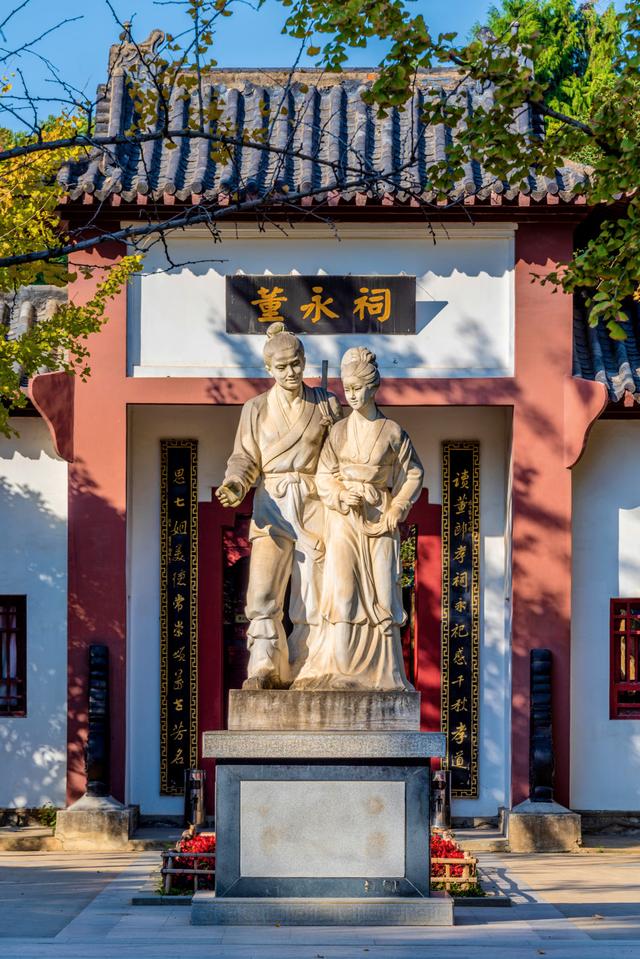 中国唯一以 "孝" 命名的城市，隐藏在武汉隔壁，名字美，山水也美！